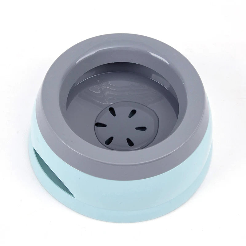 Floating No-Spill Pet Bowl – Portable & Practical