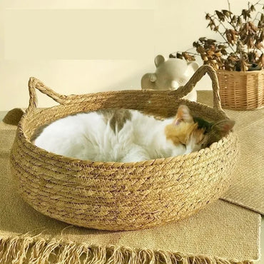 Handmade Woven Cat Nest – Washable & Cozy